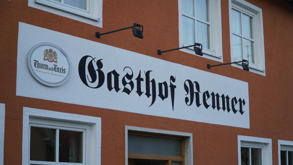 Gasthof/ Pension Renner St.-Bäumel-Str. 14, 93107 Thalmassing