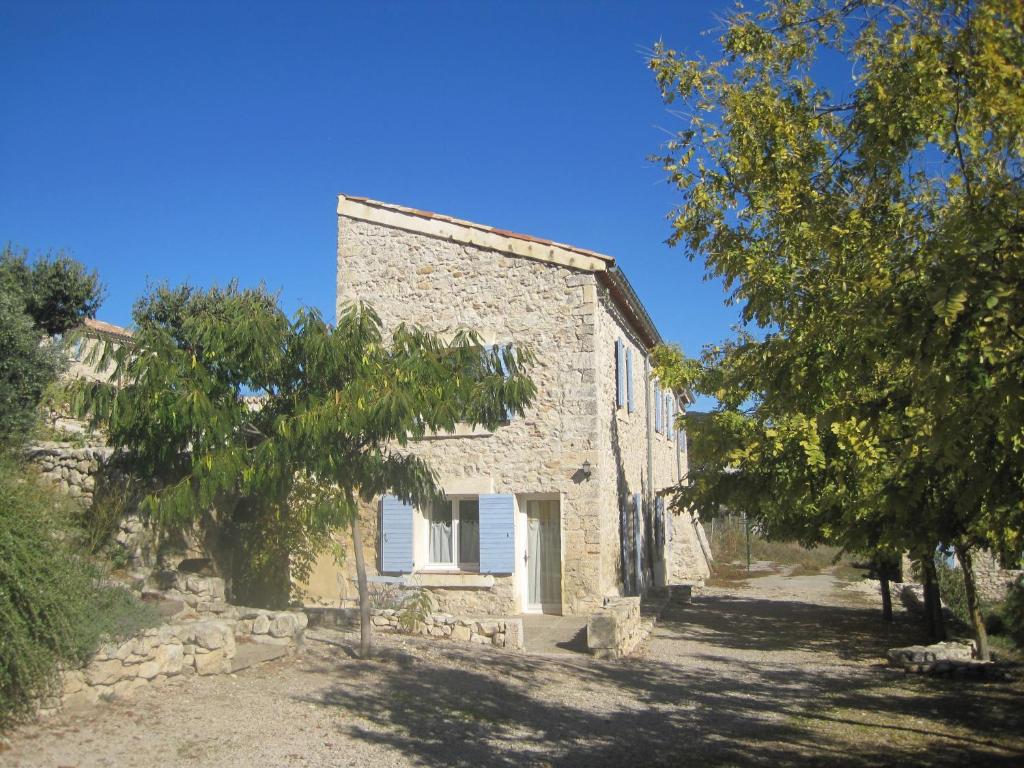Gite au Chalet 52120 Laferté-sur-Aube
