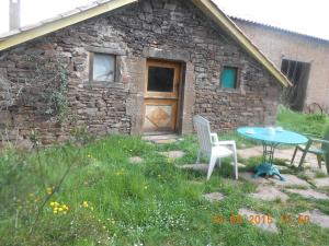 Maison d'hôtes Gîte des Monts Les Monts 12480 Saint-Izaire Midi-Pyrénées