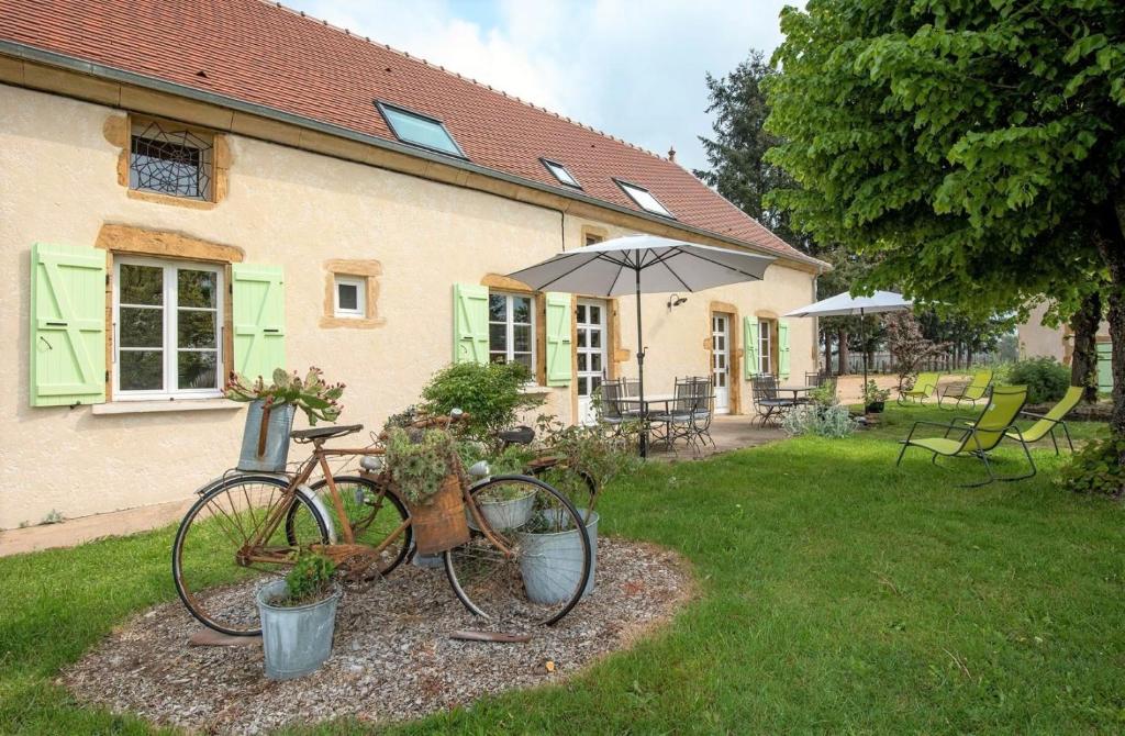 Gîte Domaine de la Guinchère la guinchère la guinchere, 71600 LʼHôpital-le-Mercier