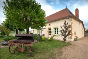 Maison d'hôtes Gîte Domaine de la Guinchère la guinchère la guinchere 71600 LʼHôpital-le-Mercier Bourgogne