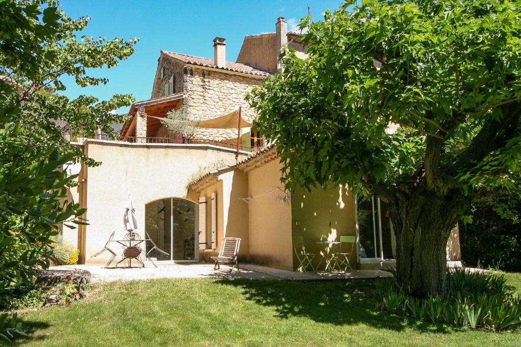 Gîte du Château Le Conte au coeur du vignoble de Saint Emilion