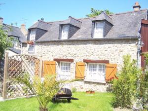 Maison d'hôtes Gites De La Cote D'emeraude 11 Rue Des Vergers 35800 Dinard Bretagne