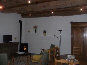 grange dans ancien corps de ferme