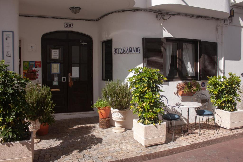 Guest House Dianamar Rua Latino Coelho 36, 8200-150 Albufeira