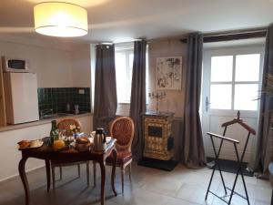 Guestroom Villers-Sous-Pareid, 1 pièce, 2 personnes - FR-1-585-93