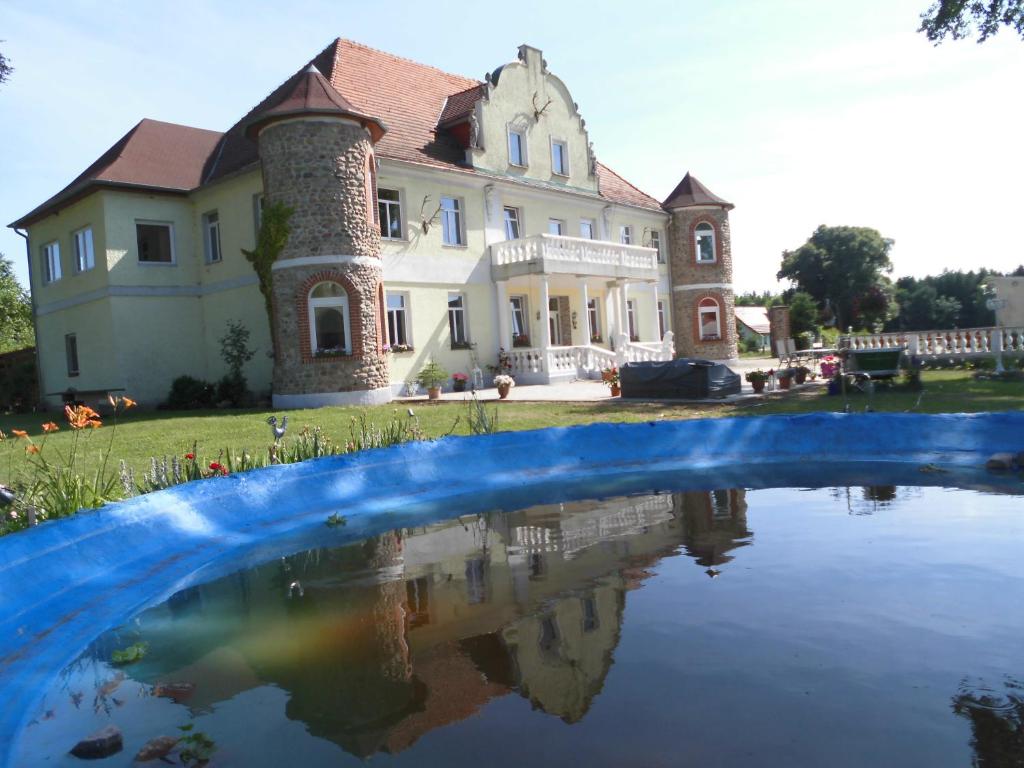 Gutshaus Darsikow Darsikow 4, 16818 Darsikow