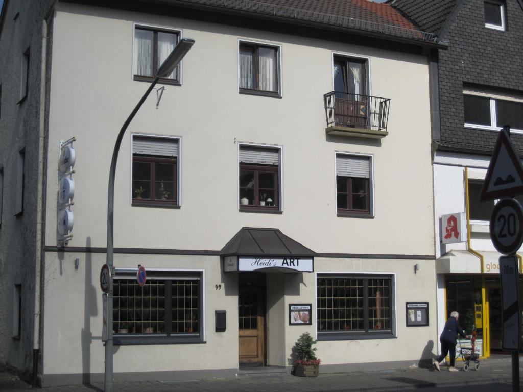 Heidi's ART Kirchstr. 49, 59823 Arnsberg