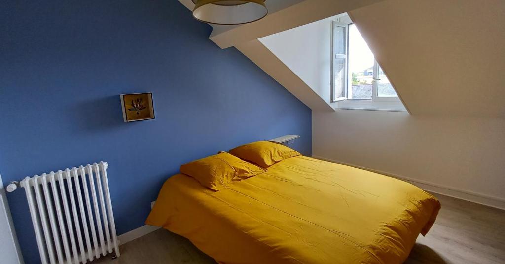 HISTOIRE DE LOIRE - LA TOUE 22 Rue Gambetta, 49400 Saumur