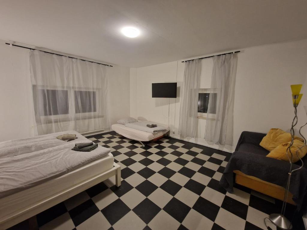 home4you Doppelzimmer 5 34 Dorfstraße, 86842 Türkheim