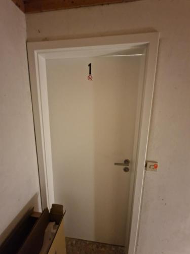 home4you Einzelzimmer 1