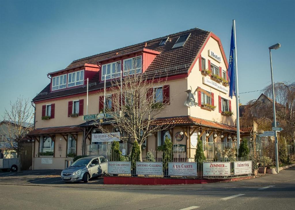 Hotel Adler Zeller Str. 2, 73101  Aichelberg