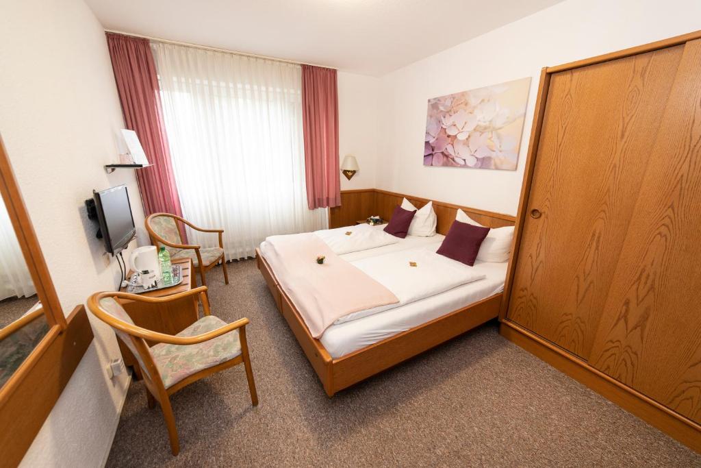 Hotel am Schlosspark Essen Borbecker Str. 183, 45355 Essen