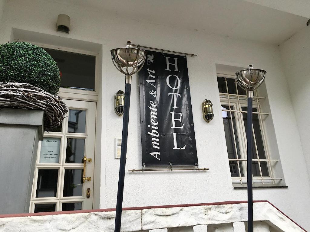 Hotel Ambiente et Art Arnheimer Str. 39 - 41, 40489 Düsseldorf