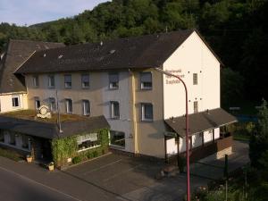 Maison d'hôtes Hotel Dampfmühle Am Steffensberg 80 56850 Enkirch Rhénanie-Palatinat