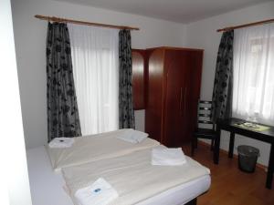 Maison d'hôtes Hotel Edelweiß Falkenstr. 4 82496 Oberau Bavière