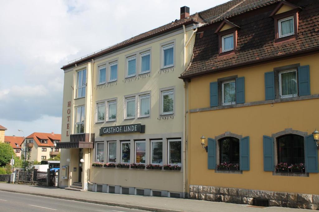 Hotel Gasthof zur Linde Vorm Würzburger Tor 12, 91541  Rothenburg ob der Tauber