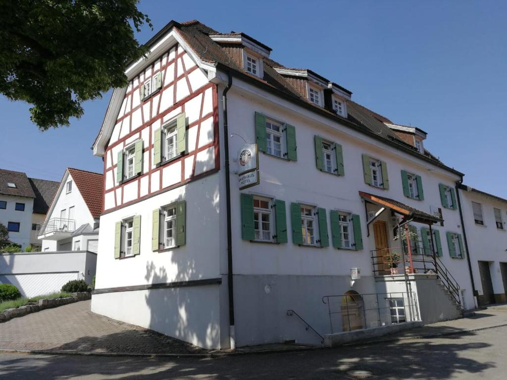 Maison d'hôtes Hotel Hohe Schule Kirchgasse 10 73337 Bad Überkingen