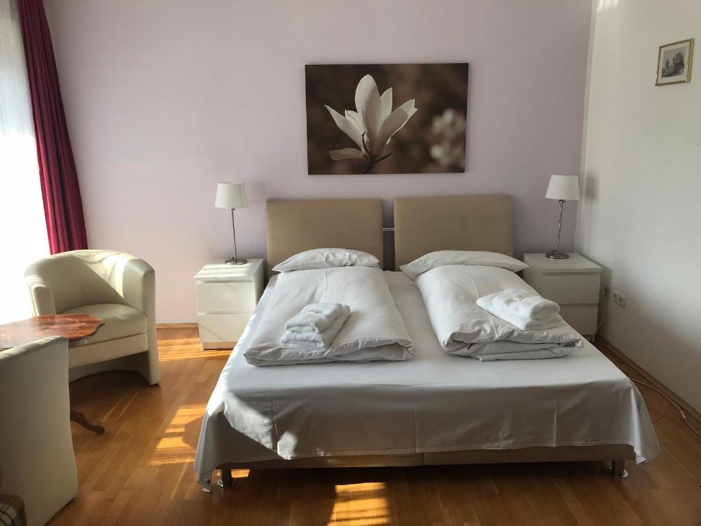 Maison d'hôtes Hotel-Pension Asta 2A Seidlstraße 1. OG 80335 Munich