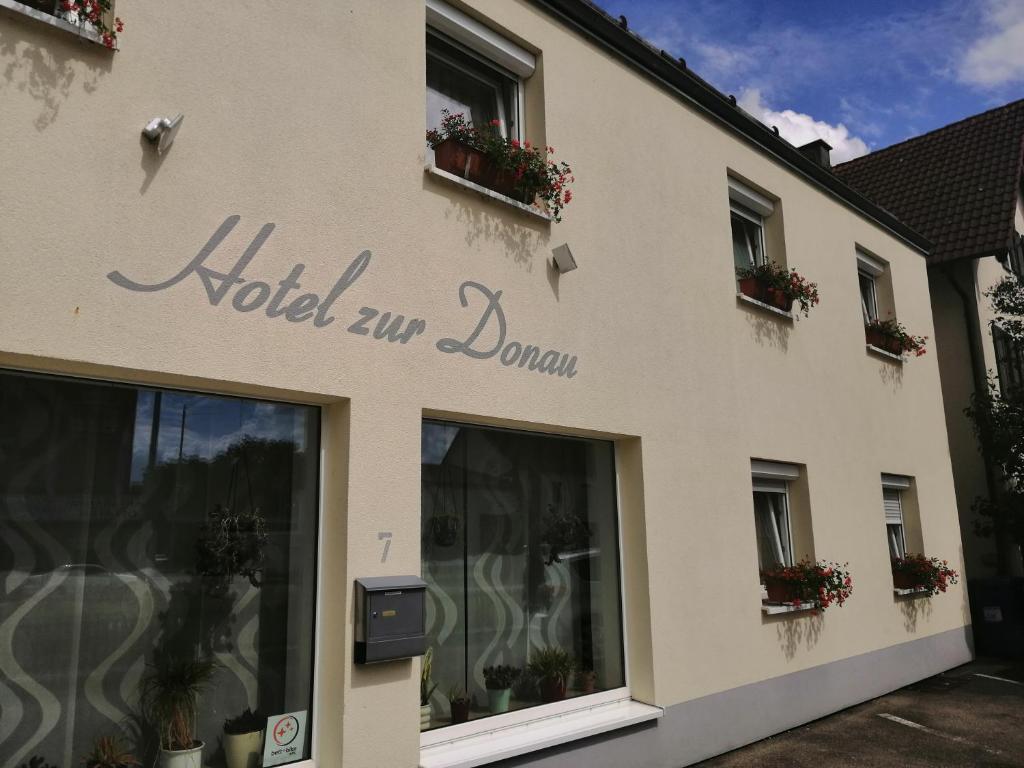 Hotel zur Donau Donaustr. 7, 89407 Dillingen an der Donau