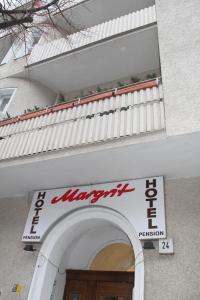 Maison d'hôtes Hotelpension Margrit Brandenburgische Str. 24 10707 Berlin Berlin (état fédéral)