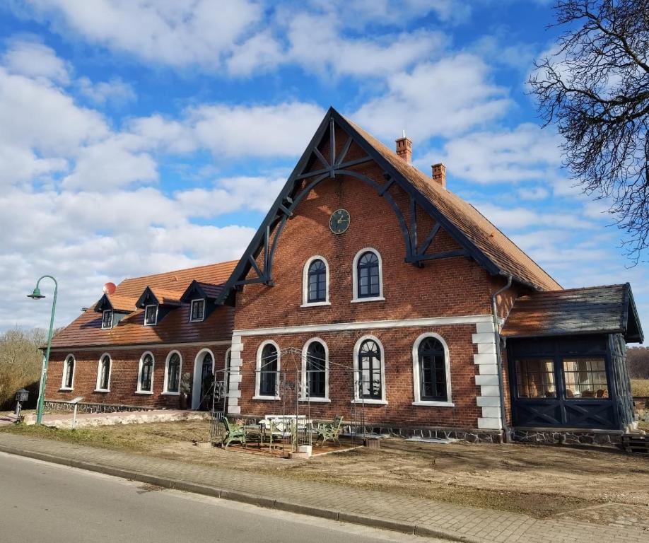 Inspektorenhaus Dobbin Ferienpension 6 Karower Straße, 18292 Dobbin-Linstow