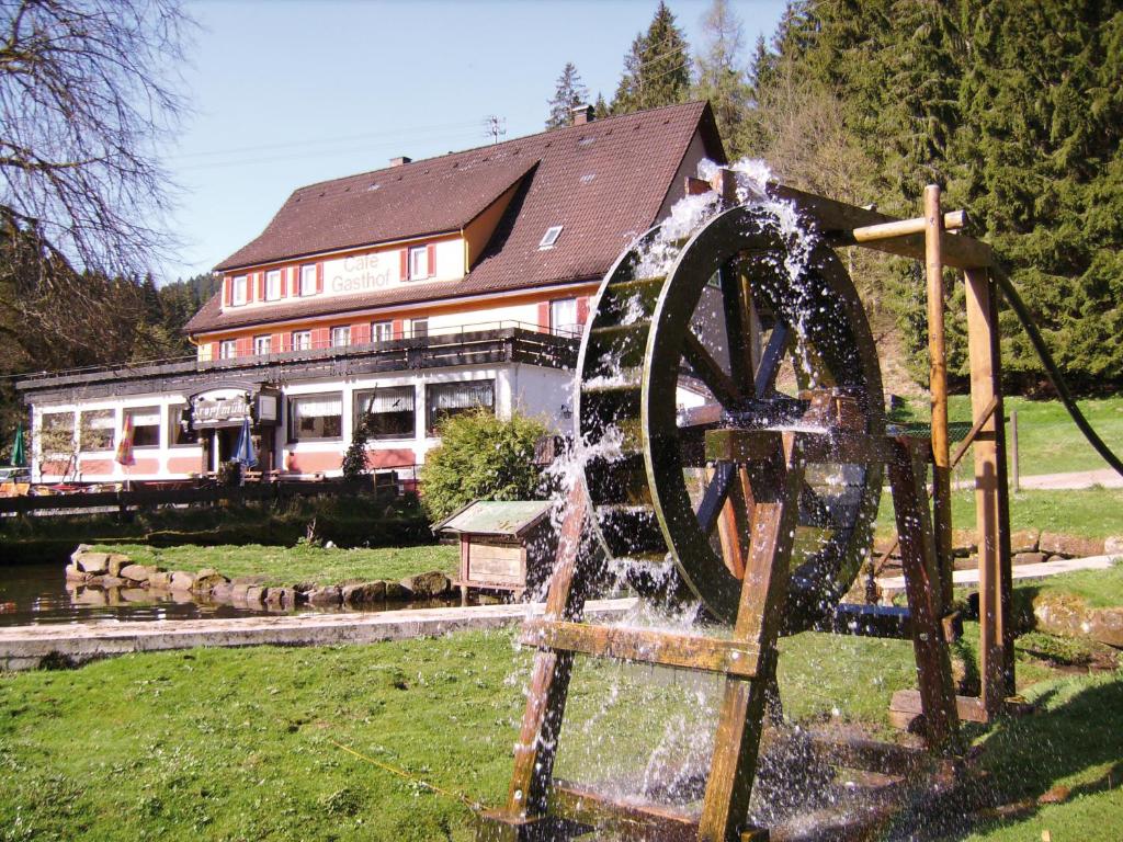 Jägerhof Kropfmühle Omersbach 1, 72297 Seewald