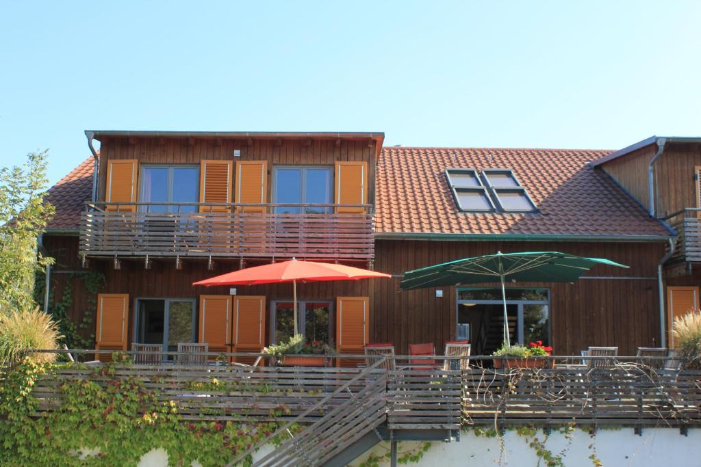 Johanneshof Gästehaus Seewaldsiedlung 5, 68766 Hockenheim