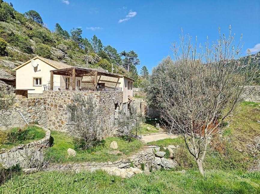 Jualis Guest House 4300-197 Porto