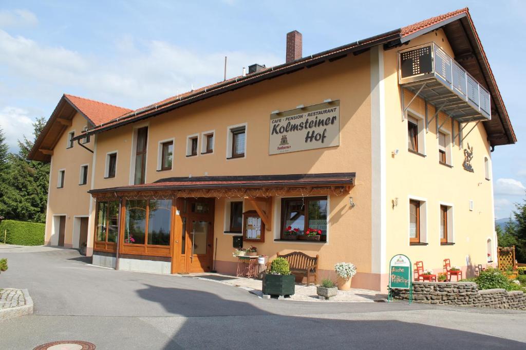 Kolmsteiner Hof Kreuzwegstr. 9, 93453 Neukirchen beim Heiligen Blut