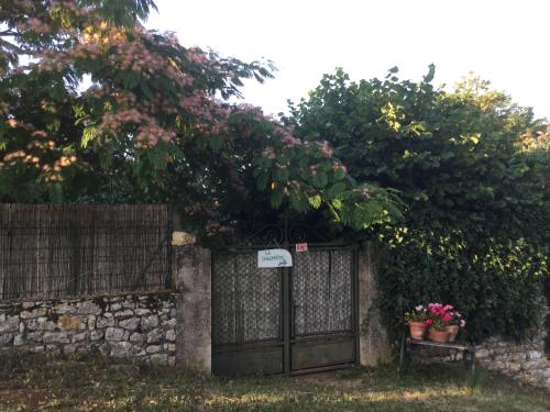 La Chaumière