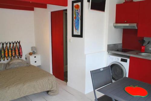 La Cotinière, studio avec cuisine 50 m de la plage