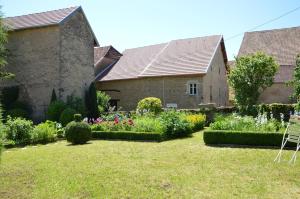 La ferme aux glycines