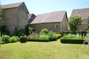 Maison d'hôtes La ferme aux glycines 6 Route D’Oricourt 70110 Aillevans Franche-Comté