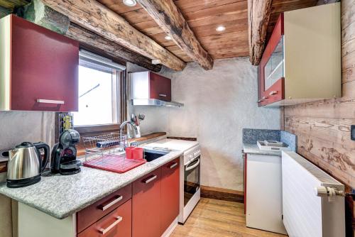 LA FERME de BELLINE Chalets ou Gîtes & SPA