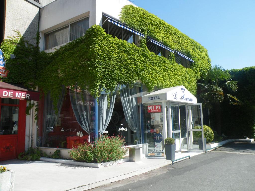 La Maison De La Fontaine, Le Beny Bocage