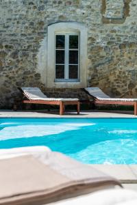 Maison d'hôtes LA MAISON DE LIVIA, chambres et table d'hôtes 167 Grand Rue 30190 Sauzet Languedoc-Roussillon