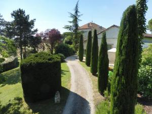 Maison d'hôtes La Maison de Maitre Lieu dit Villamade La Maison de Maitre 47110 Sainte-Livrade-sur-Lot Aquitaine