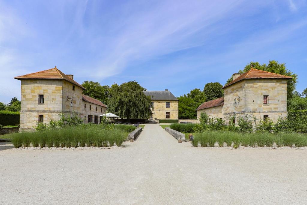 La Maison Forte 6 palce Henriot du Coudray, 55800 Revigny-sur-Ornain