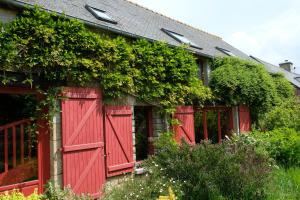 La Maison Jaune à la Janaie