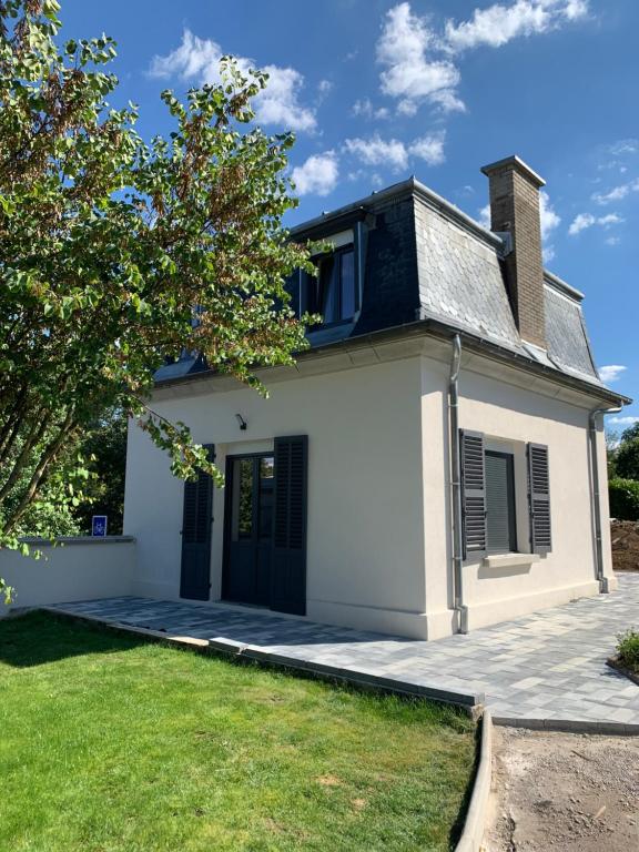 Maison d'hôtes La Petite Maison 1933 43, rue Aristide Briand 70000 Vesoul