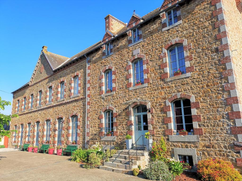 Maison d'hôtes La Récréation 2 Impasse Aribart 22170 Châtelaudren