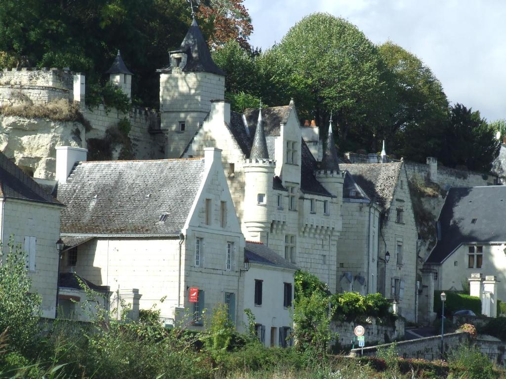 Maison d'hôtes La Sterne de Loire Charming House 26 rue des Ducs d'Anjou 49400 Saumur