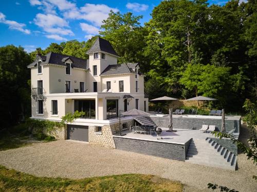 LA VILLA AUBIN belle demeure avec vue sur Paris
