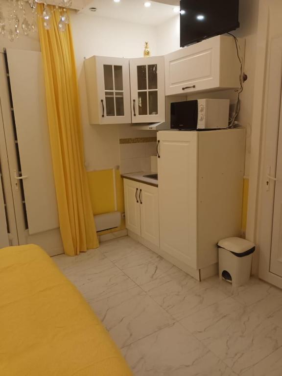 Maison d'hôtes Lam's_Home 12 Rue Guynemer 95170 Deuil-la-Barre