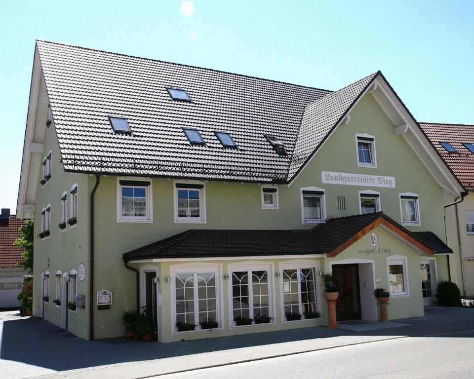 Landgasthof Bieg Hauptstraße 25, 73491 Neuler