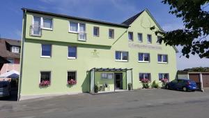 Maison d'hôtes Landgasthof Grüne Linde Alte Helmbrechtser Straße 30 95030  Hof Bavière