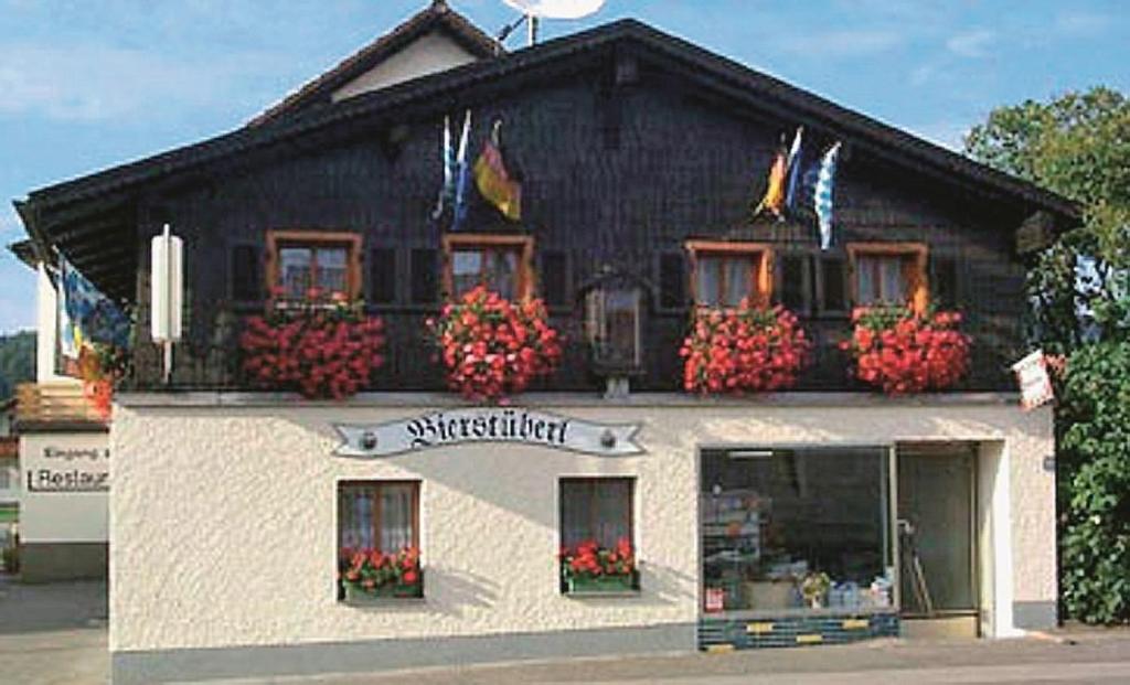 Landgasthof \ Hauptstraße 9, 93449 Waldmünchen