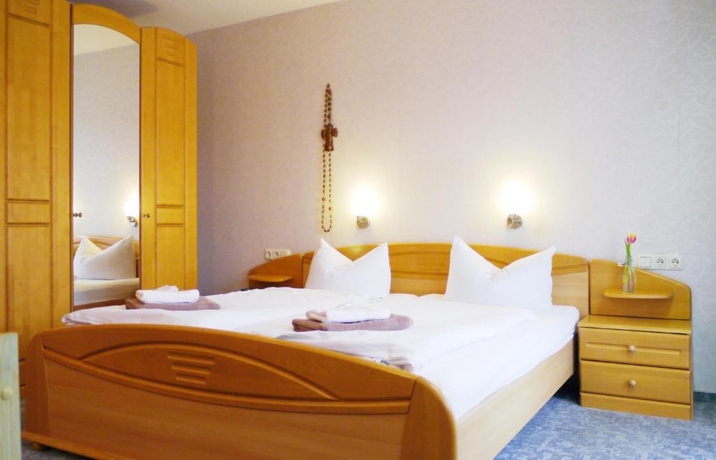 Landgasthof Zum Hirschen Unterer Markt 35, 95478 Kemnath