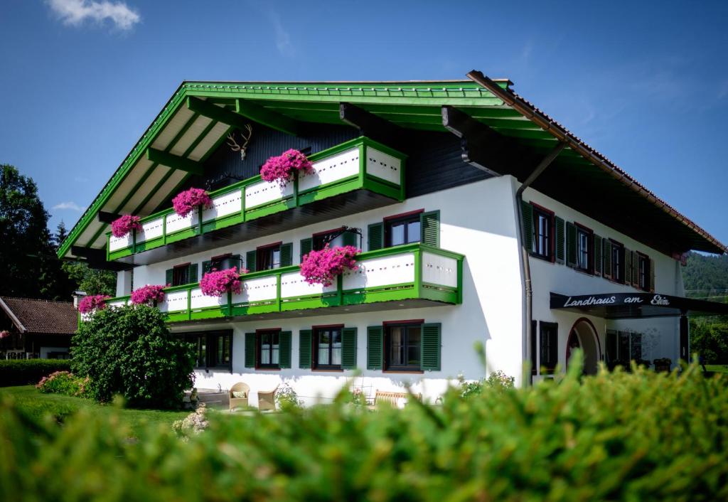 Landhaus am Stein Im Sapplfeld 8, 83707 Bad Wiessee